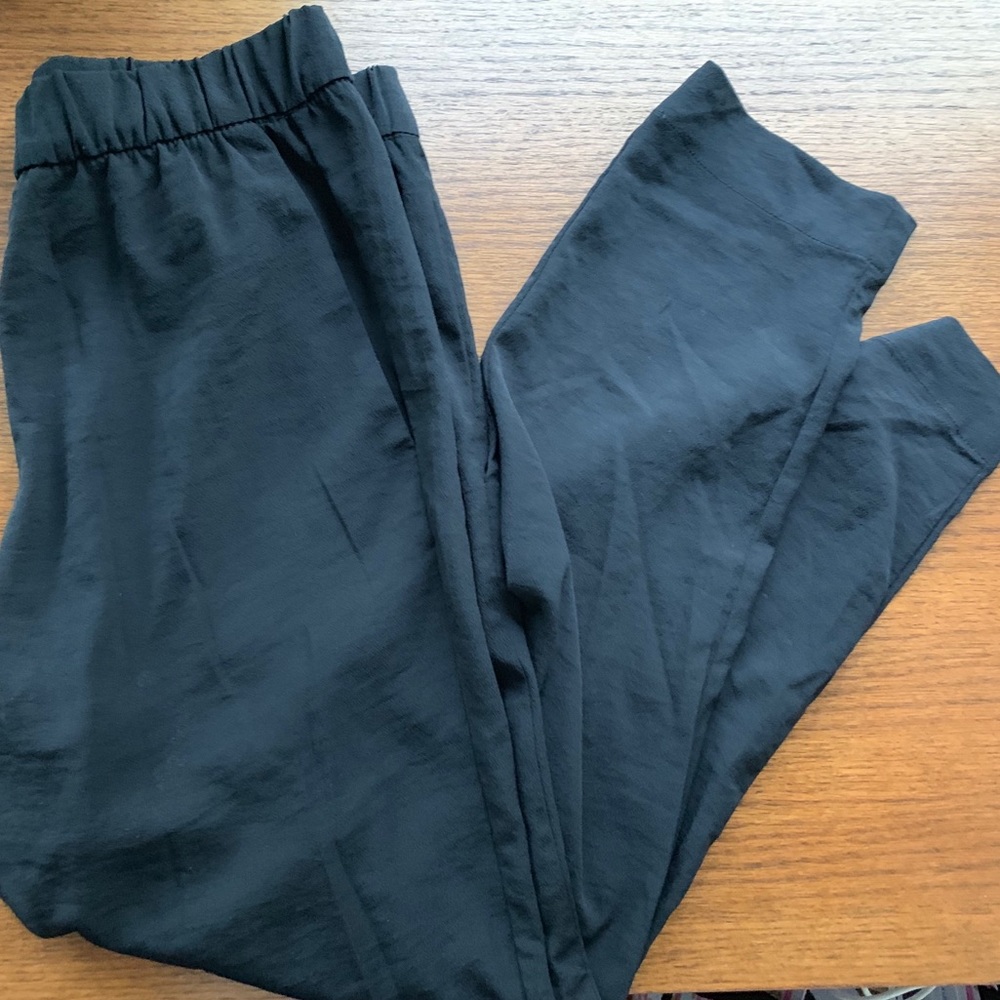 H&M Black Silky Pull On Pant
